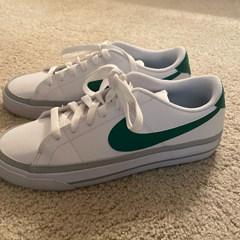 Nike shoes